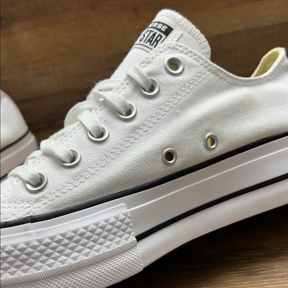 Converse All Star platform White Low-Top Sneakers - Picture 7 of 9